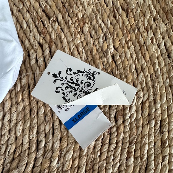 Becca one piece swim suit white XL NWT - Picture 4 of 5